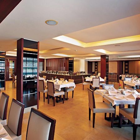 Broad Bean Cochin Hotel Kochi Exterior photo