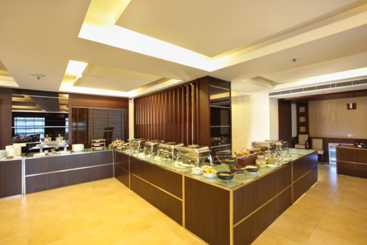 Broad Bean Cochin Hotel Kochi Exterior photo