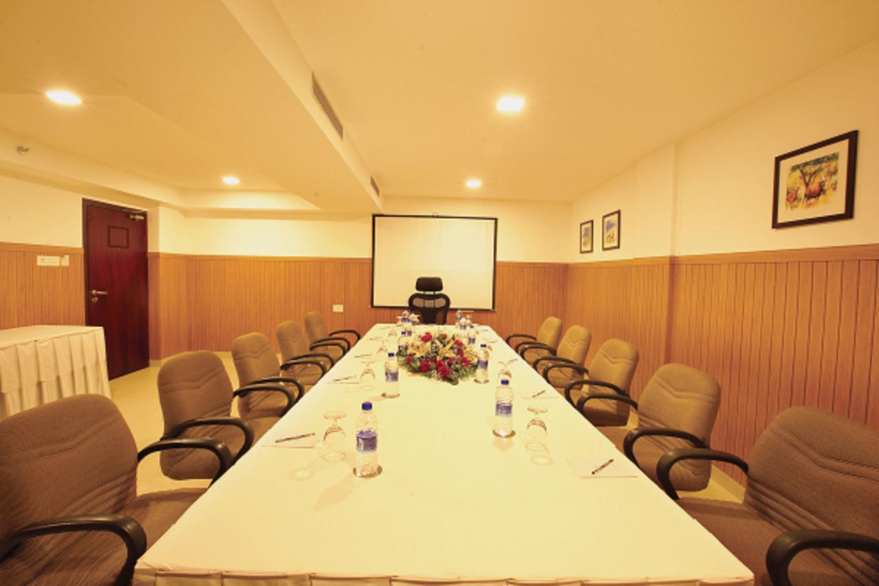 Broad Bean Cochin Hotel Kochi Exterior photo