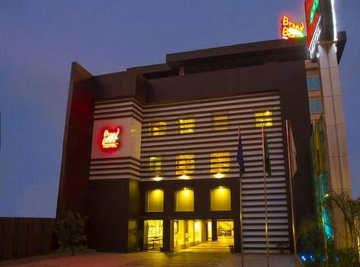 Broad Bean Cochin Hotel Kochi Exterior photo