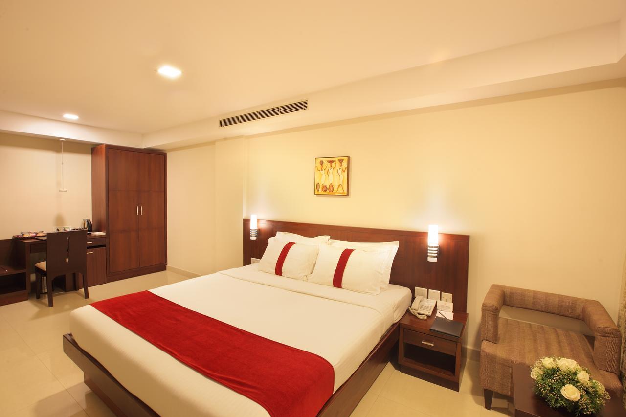 Broad Bean Cochin Hotel Kochi Exterior photo