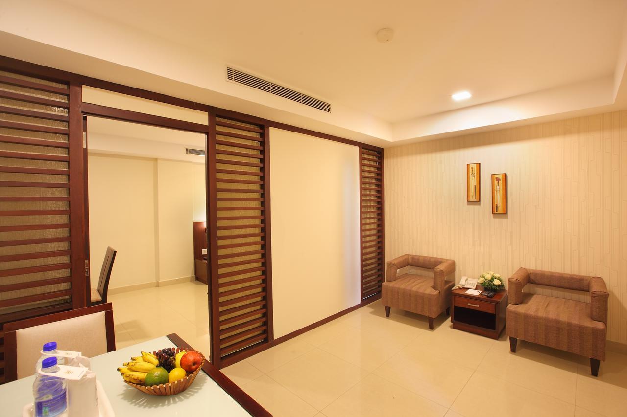 Broad Bean Cochin Hotel Kochi Exterior photo